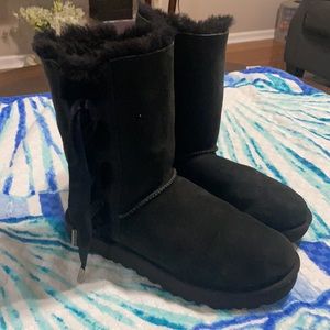 Black Ugg Winter Boots